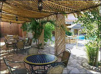 La Kasbah Du Jardin Couette-café